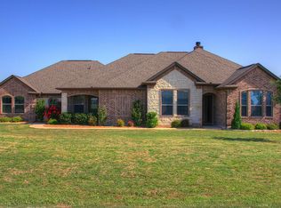 9630 Austin Dr, Justin, TX 76247
