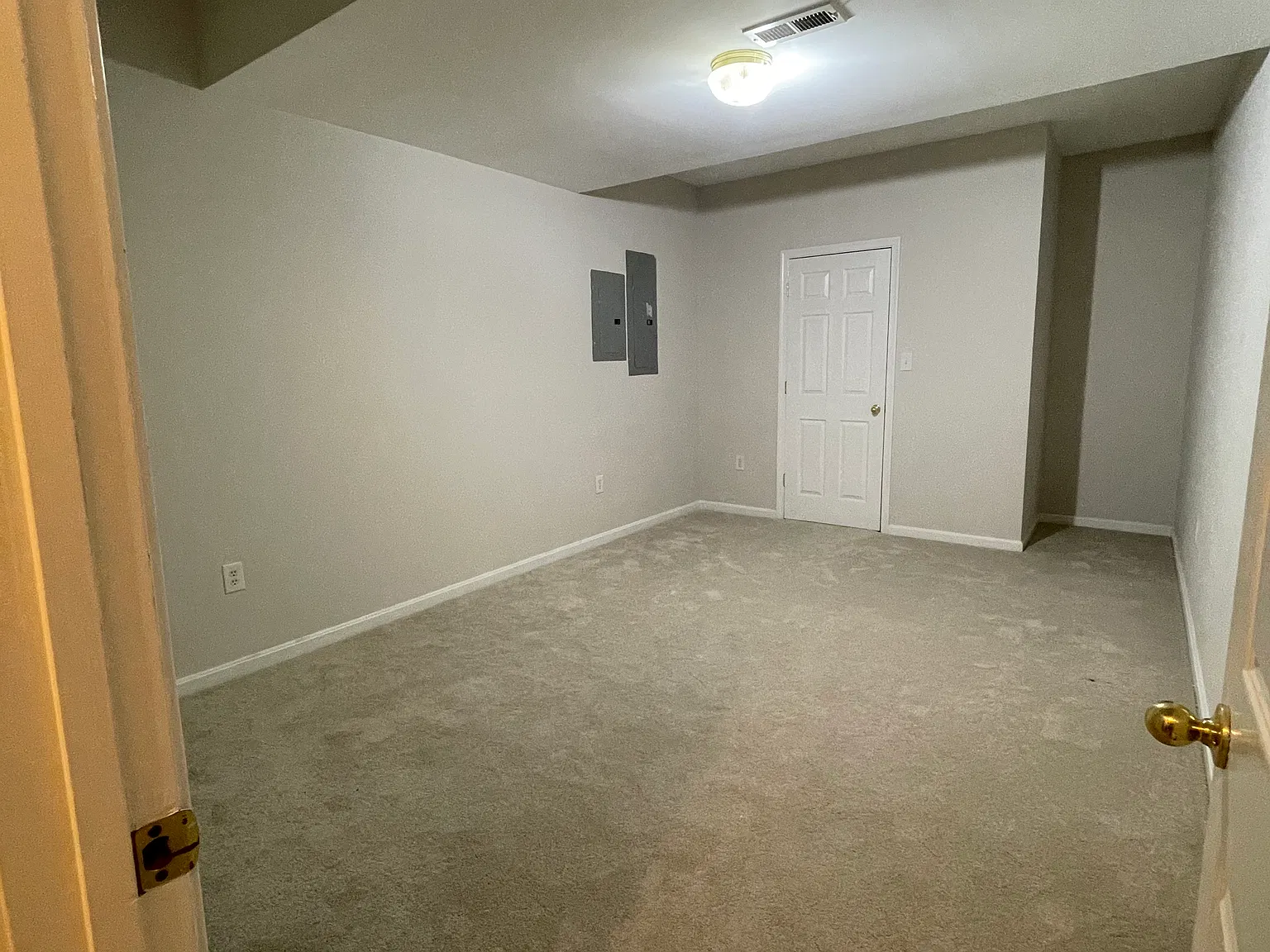 12008 Infantry Ln — Photo 4
