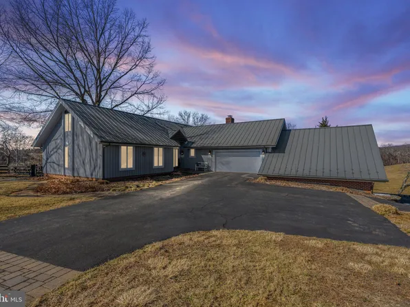 7507 Leigh Rd, Warrenton, VA 20186