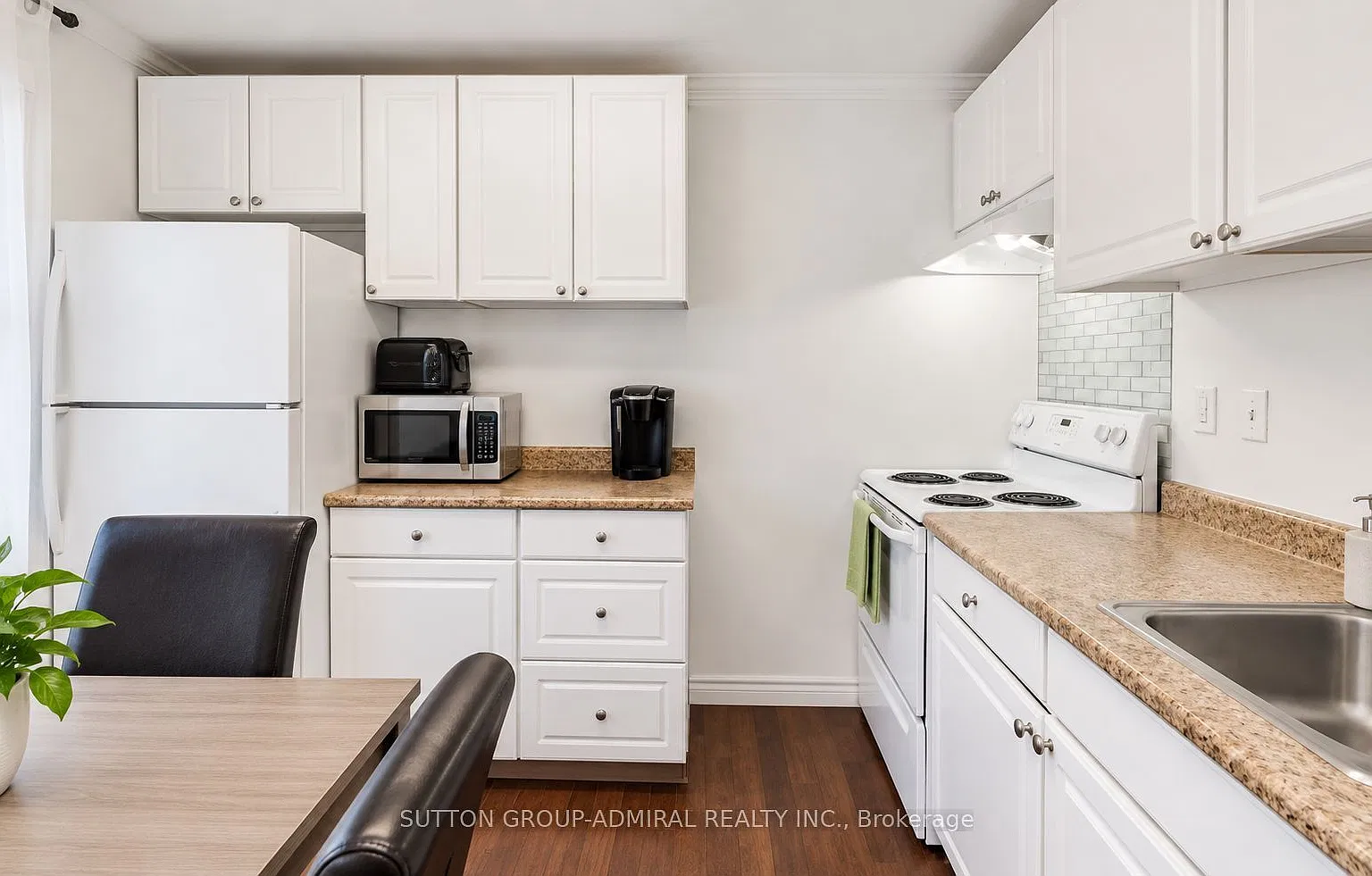 2 bed, $1,850 — Photo 2