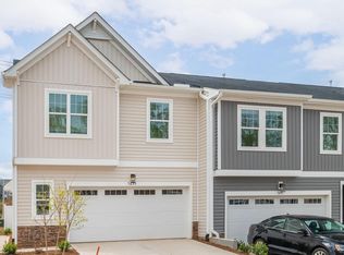 7614 Waypond Ct, Raleigh, NC 27617