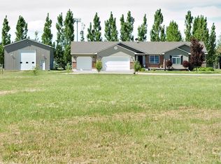 334 N Groveland Rd, Blackfoot, ID 83221