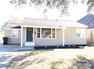 6620 Verde St, Groves, TX 77619