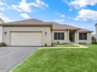 26618 Woodmont Dr, Perrysburg, OH 43551