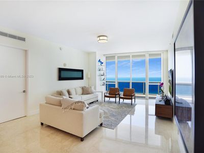 15901 Collins Ave APT 2107, Sunny Isles Beach, FL, 33160