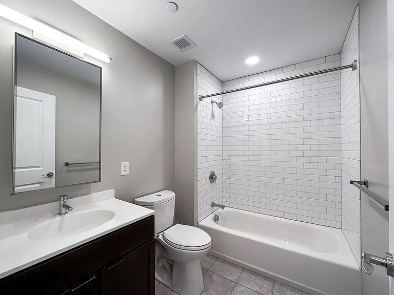 Chatham Lofts — Photo 27