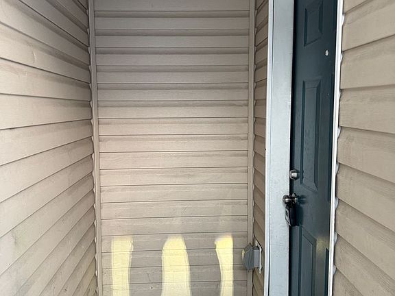 5th image of 1610 24th Ave APT A