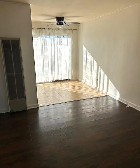 210 N Santa Fe St — Photo 2