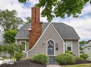 2401 E Court St, Flint, MI 48503