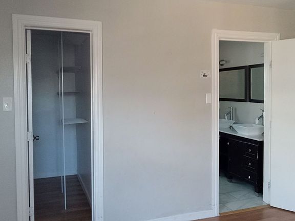 4th image of 1510 Carson St