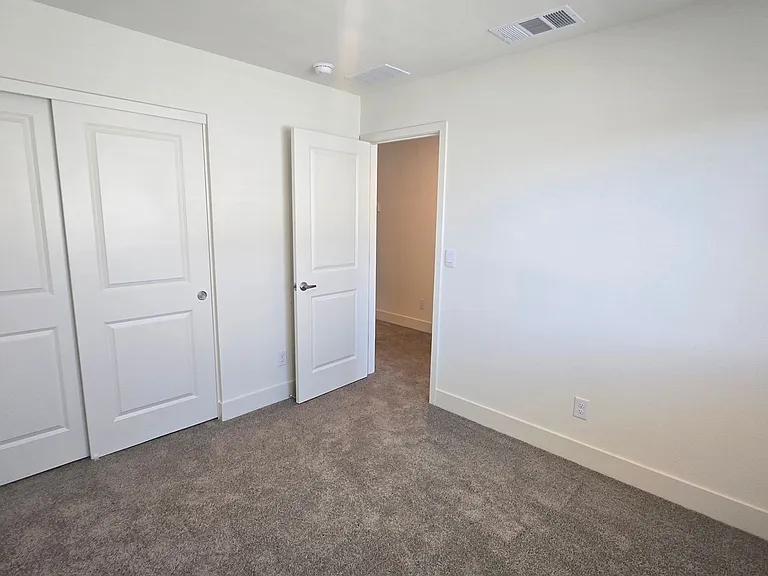 5854 Altitude St — Photo 14