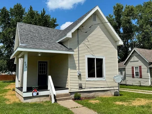 808 E Washington St, Frankfort, IN 46041