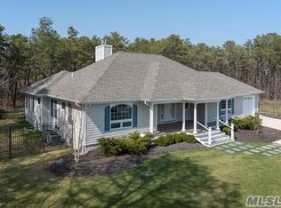 12 Lucy Ln, Westhampton Beach, NY 11978