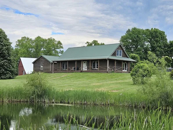 9000 Beamer Station Rd, Bowling Green, IN 47833