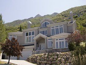 1st image of 4925 Mountain Ln