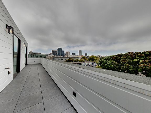 4th image of 635 Fulton St #10