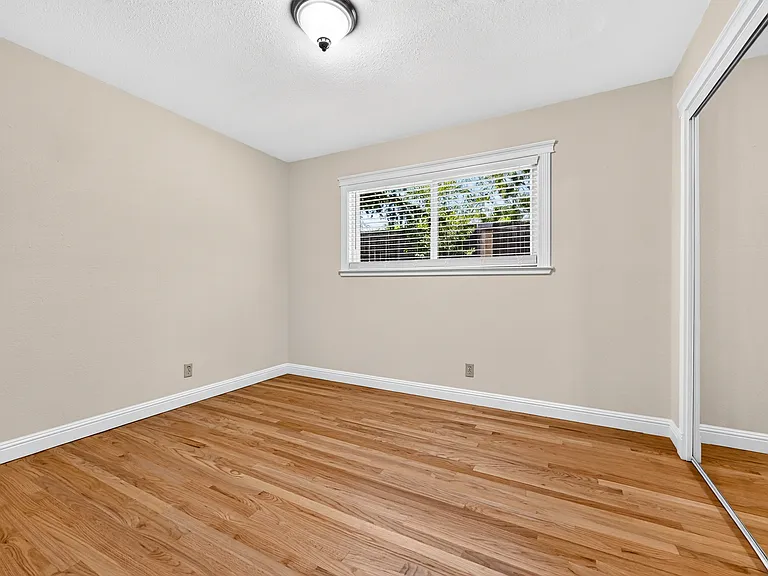 2628 Superior Dr — Photo 26