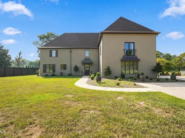 2333 Pendragon Rd, Kingsport, TN 37660