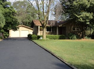 2347 Nan St, Aurora, IL 60502