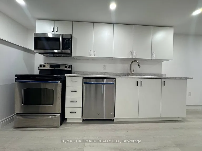 6 Bailey Cres #BASEMENT — Photo 6