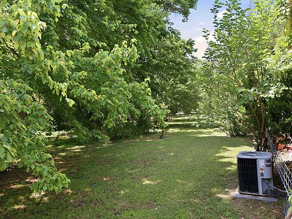 4th image of 1315 Alpha Rd