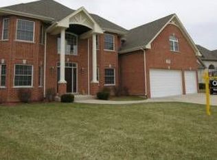 2991 N Cypress Point, Wadsworth, IL 60083