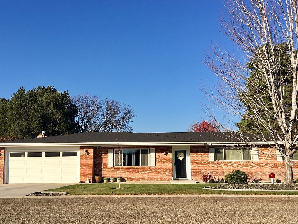 1st image of 906 Winther Blvd