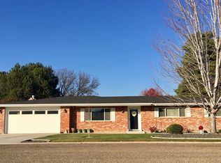 906 Winther Blvd, Nampa, ID 83651