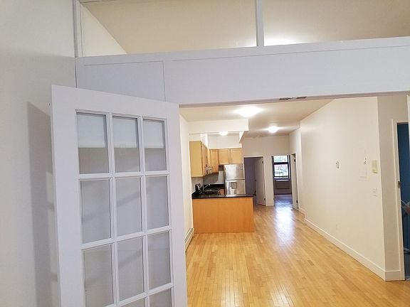 2nd image of 765 Bergen St #3A