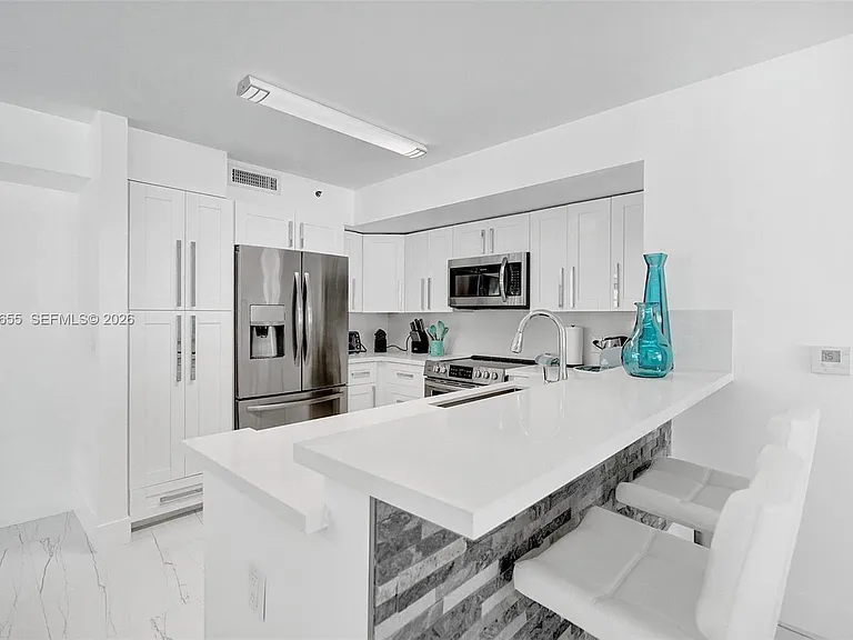 19601 E Country Club Dr #7508 — Photo 16