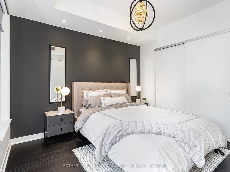 11 Yorkville Ave #1111 — Photo 12