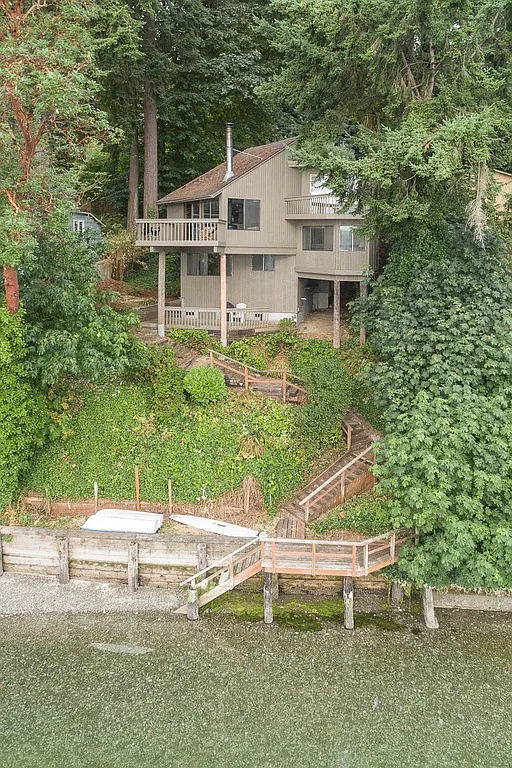 Williams - 1 — Photo 1