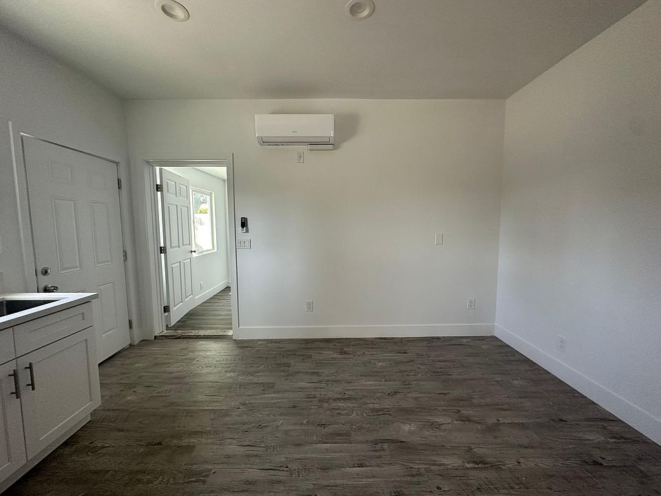 8633 1/2 Park St A, Bellflower, CA 90706 Zillow