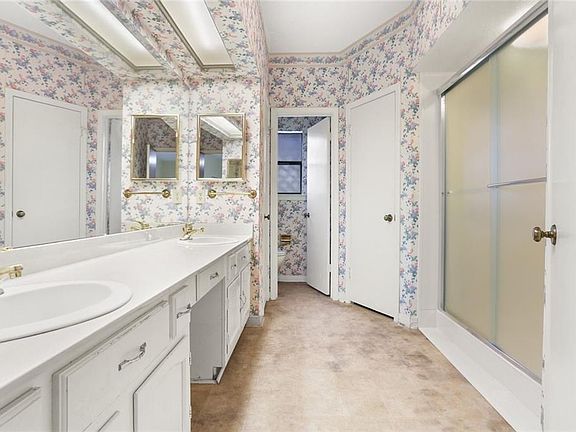 5th image of 2473 Cumberland Ct