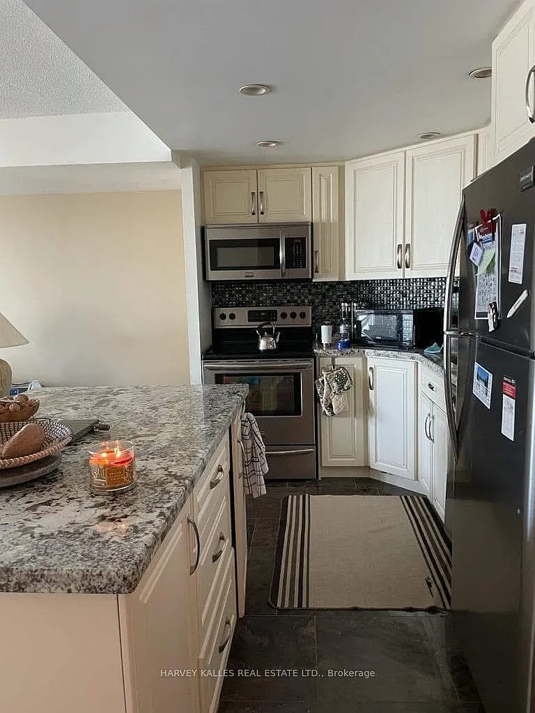 2 bed, $3,400 — Photo 3