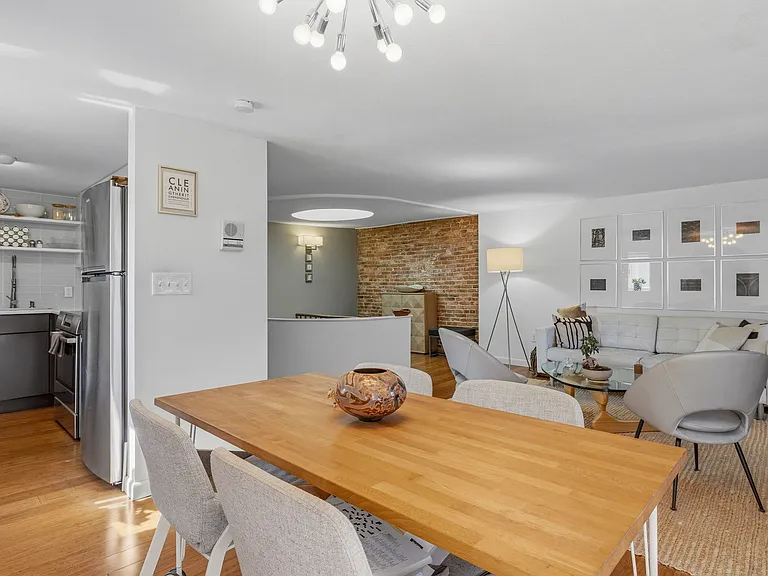 123 Daniel St #2 — Photo 5
