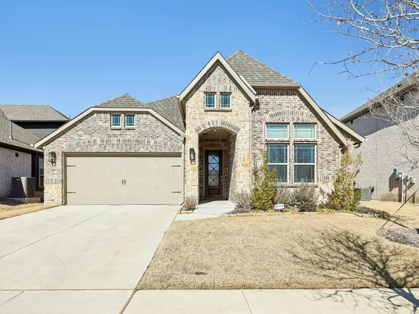 1317 Clear Fork St, Aubrey, TX 76227