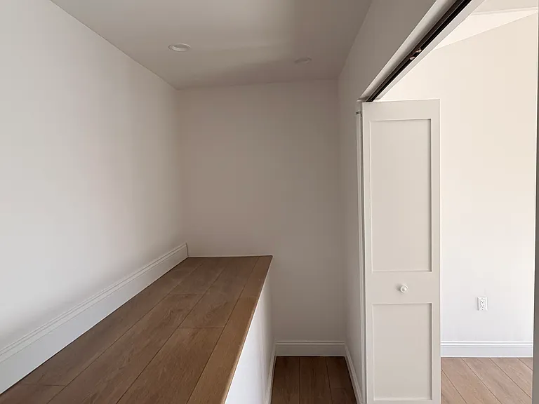 227 Prospect Ave #A — Photo 17