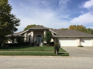 5801 Dobsons Rd, Lincoln, NE 68516