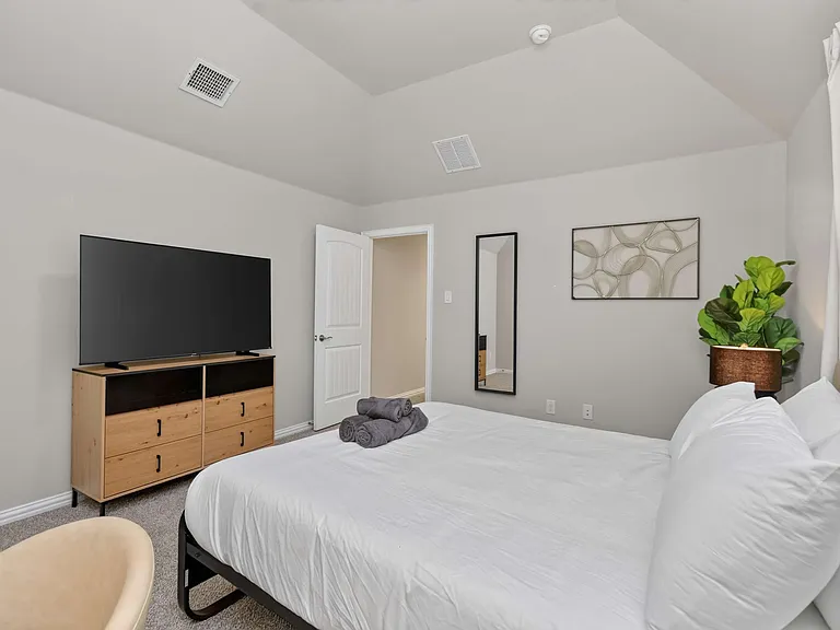 2626 Flat Bush Ave — Photo 37
