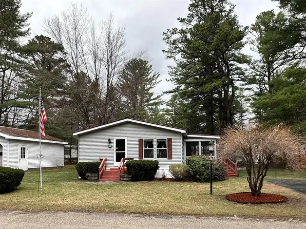 17 Hemlock Drive, Tamworth, NH 03886