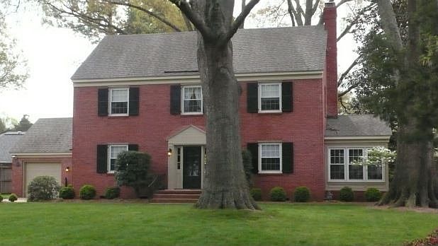 1st image of 10 Gary Rd