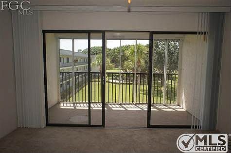Enjoy your morning coffee from this great screened lanai.