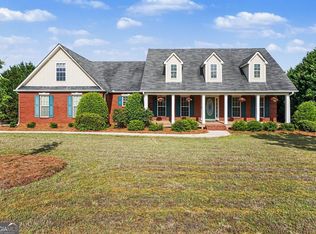 604 Windermere Ct, Hampton, GA 30228