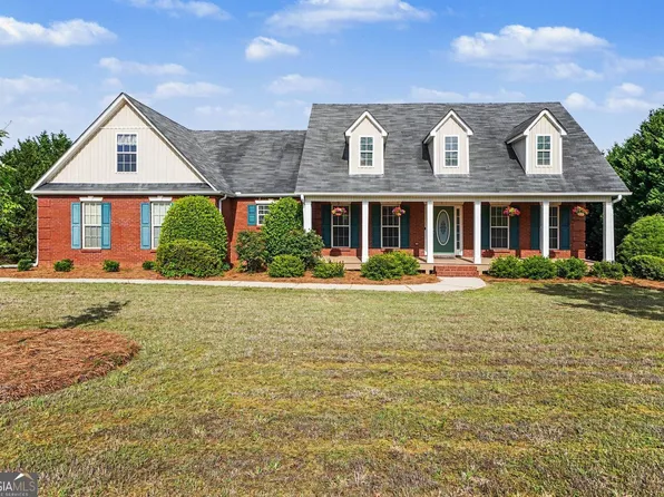 604 Windermere Ct, Hampton, GA 30228