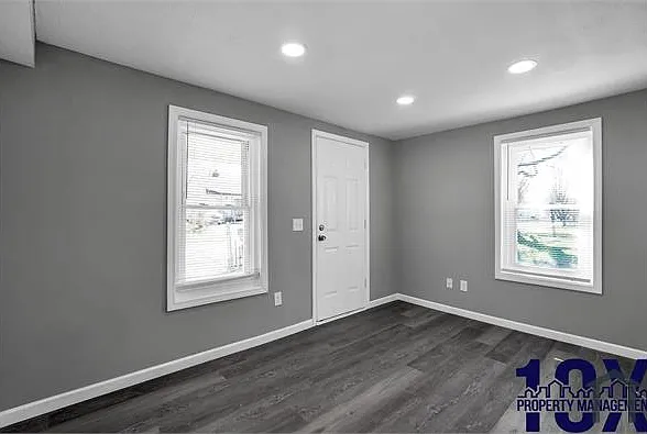 2767 Hiawatha St — Photo 8