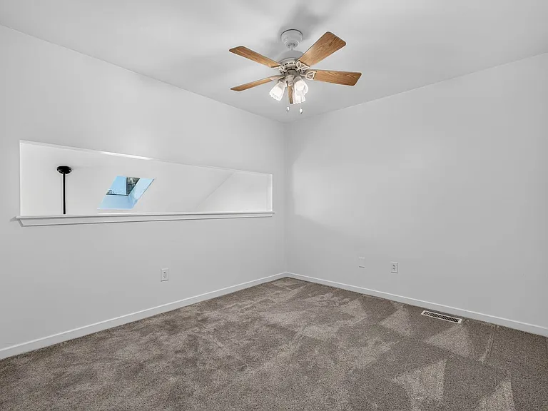 138 River Breeze Dr — Photo 29