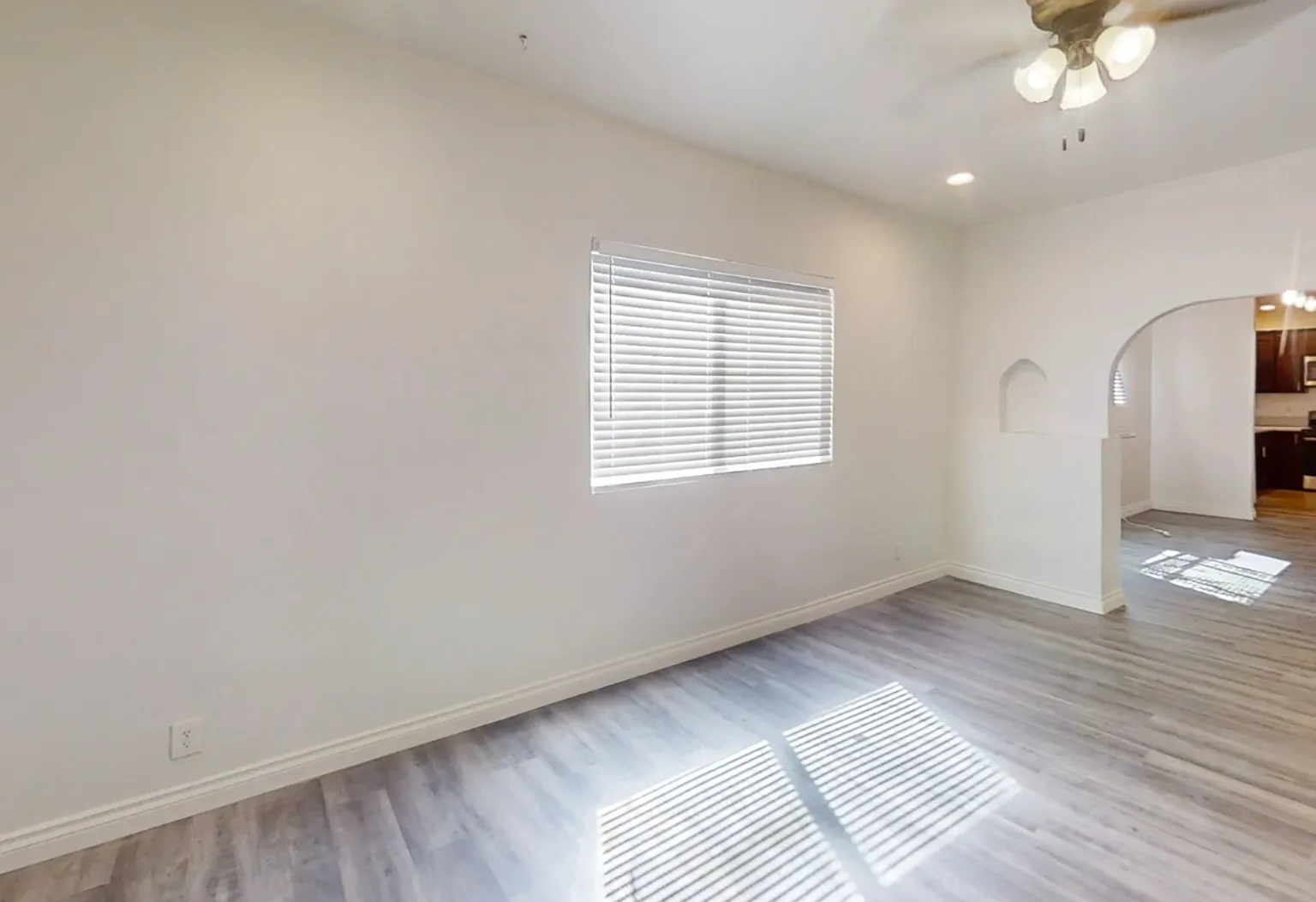 Bright San Pedro Home with Large Backyard — Photo 2