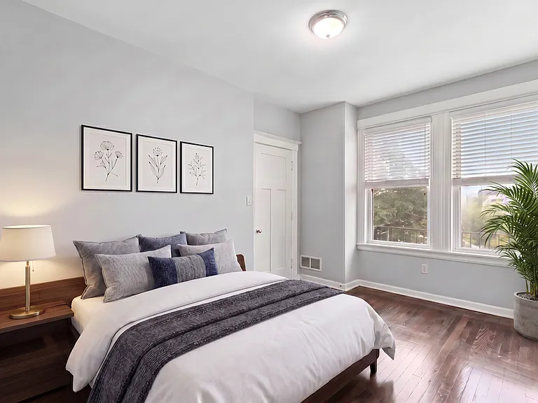 310 Hendrie St — Photo 8