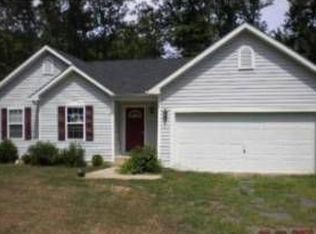 673 S Independence Dr, Montross, VA 22520